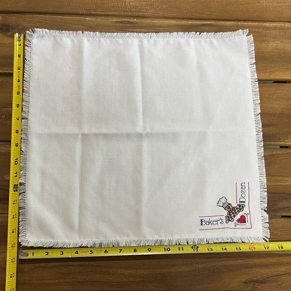 Cross Stitch Baker’s Dozen Bread Basket Linen Liner Cover Country Completed VGC - Picture 6 of 7